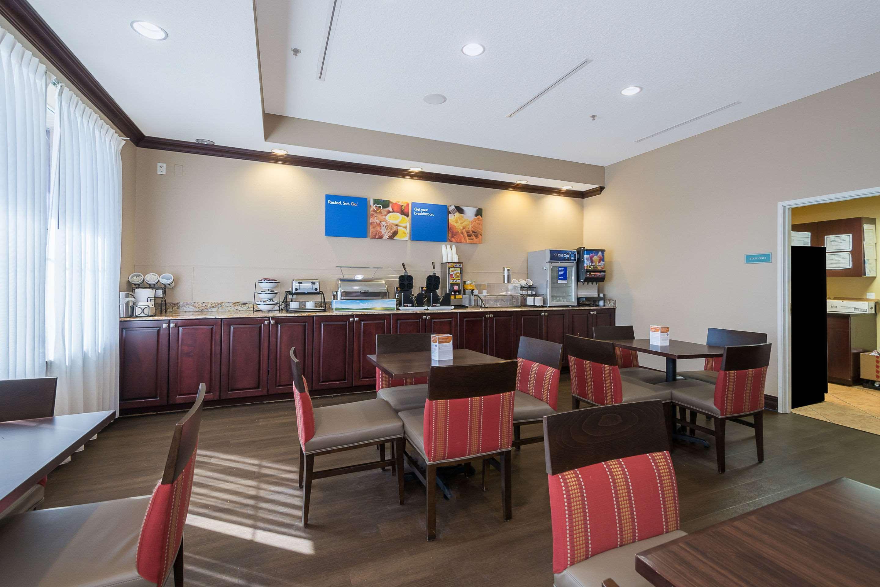 Comfort Inn & Suites Maingate South Davenport Exterior foto